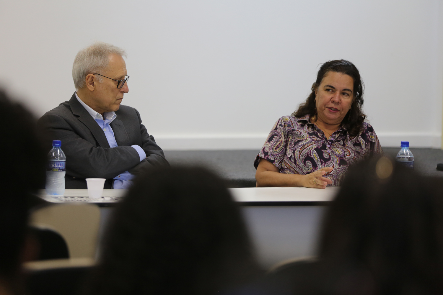 O evento contou com  a participação do professor Mario Roberto Dal Poz, que já foi coordenador de Recursos Humanos em Saúde da OMS