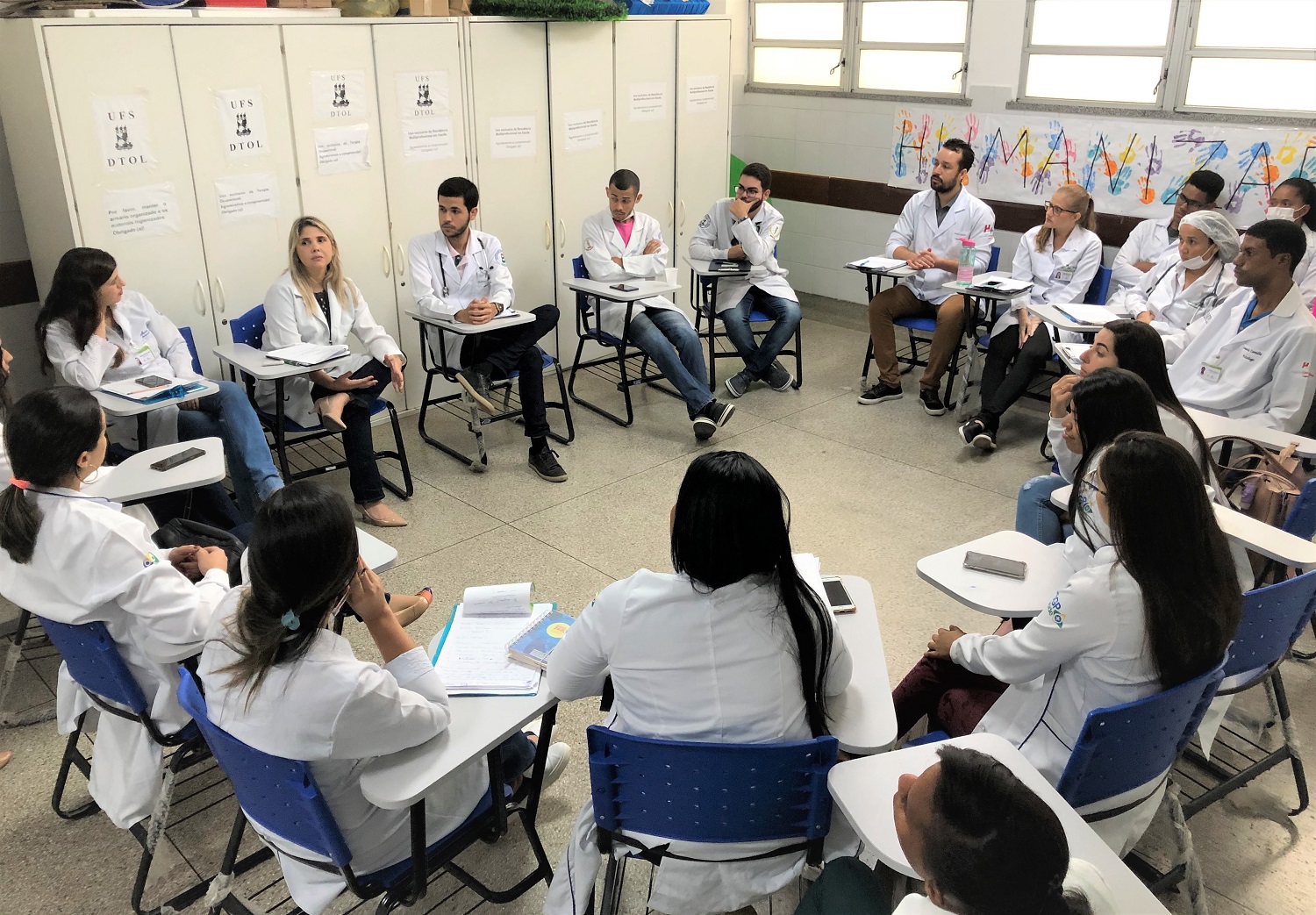 Profissionais e gestores de saúde de Tobias Barreto e da unidade hospitalar discutiram a continuidade do cuidado domiciliar de pacientes do município de Lagarto que são atendidos no Hospital Universitário. (fotos: Marcelo Sandes/HUL)