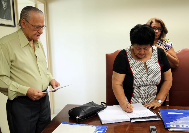 Assinatura do termo de posse do novo Conselho Diretor (Fotos Schirlene Reis)