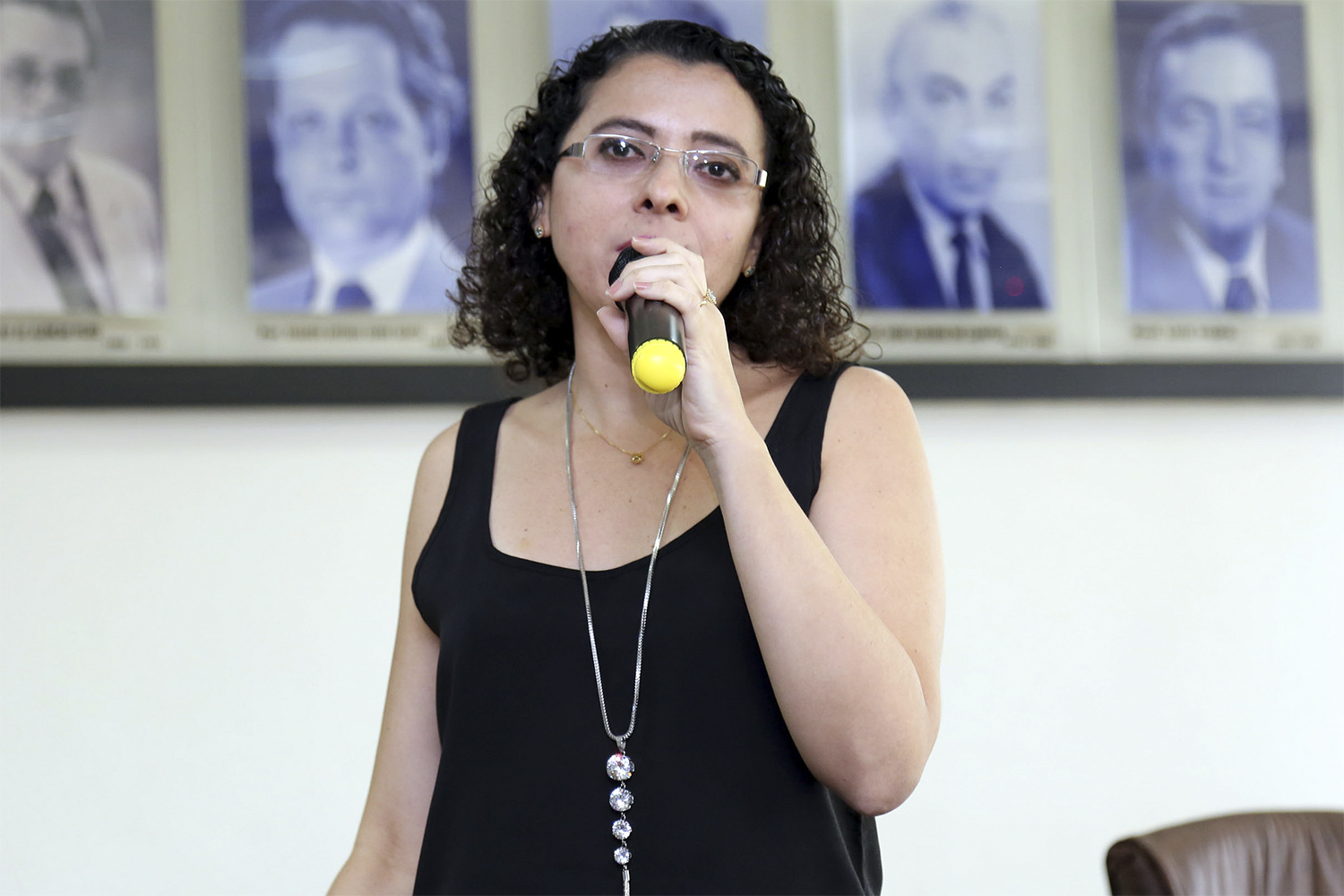 "Depressão crônica, mais comum, dá sinais de apatia, mas existem depressões que são mais difíceis de verificar", diz a psicóloga e psicanalista Petruska Menezes.