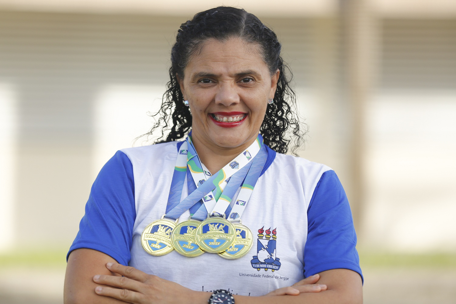 "O trabalho valeu a pena, mesmo com todas as dificuldades", diz a atleta sobre a conquista dos quatro ouros. (foto: Adilson Andrade - Ascom/UFS)