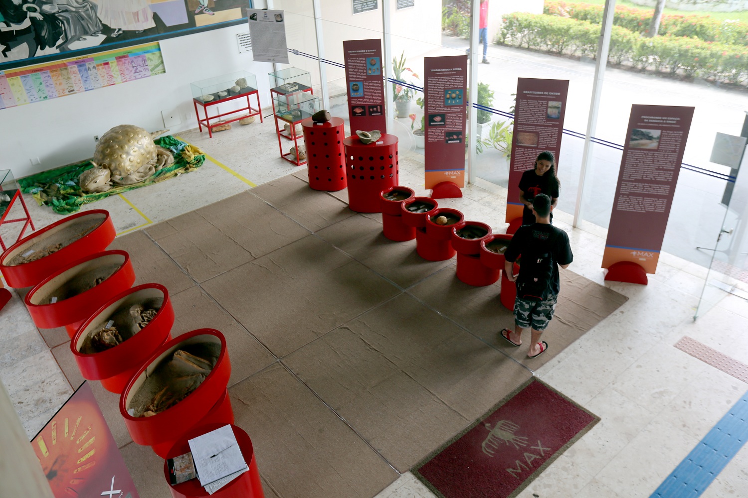 Exposição itinerante é intitulada “Xingó: 9.000 anos de ocupação humana e Paleontologia sergipana”. (fotos: Schirlene Reis/Ascom-UFS)