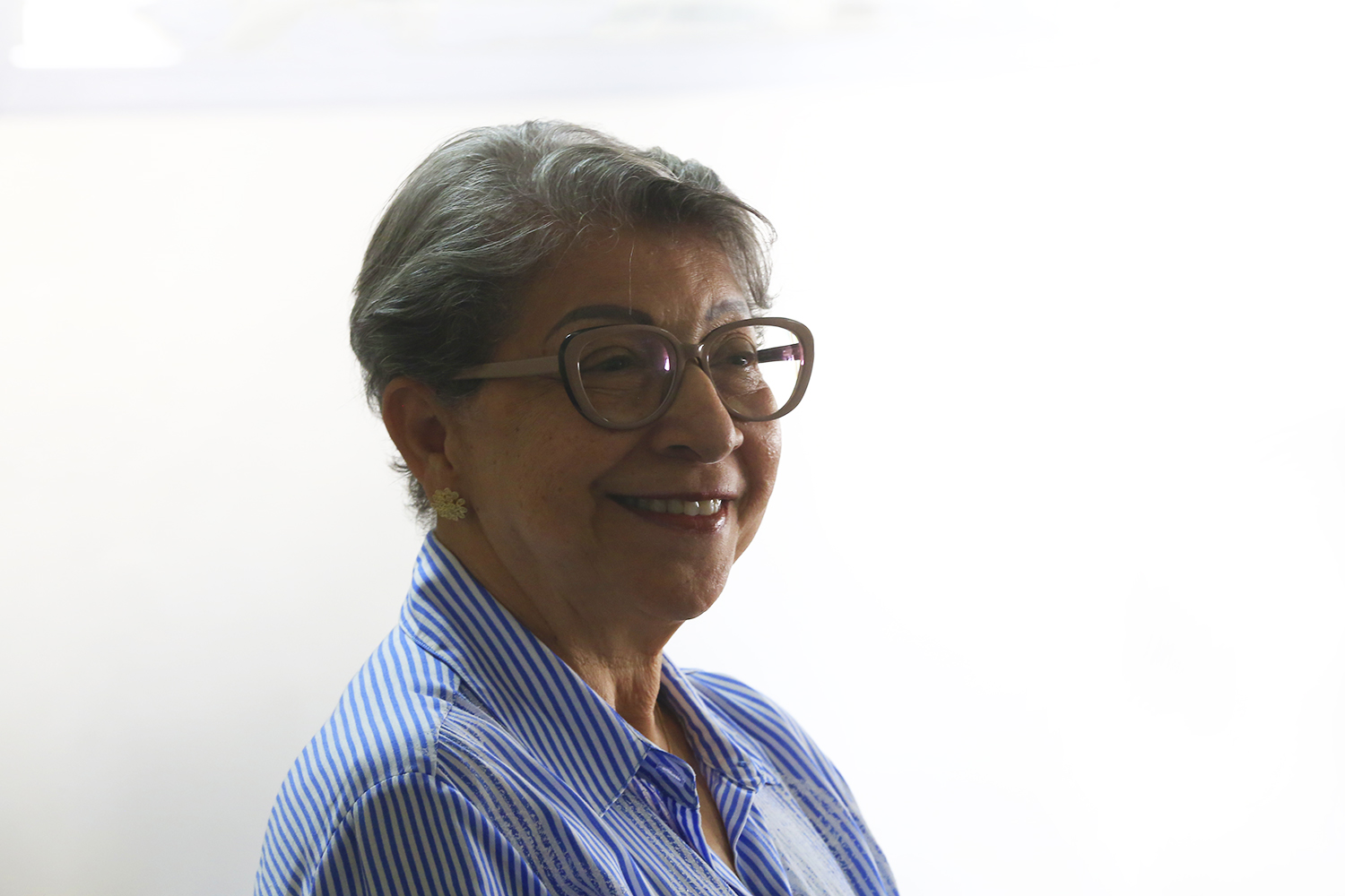 "Essas posses são muito importantes porque nós temos um déficit muito grande de servidor técnico-administrativo, sobretudo no cargo de assistente em administração", ressalta a pró-reitora de Gestão de Pessoas Ednalva Caetano.