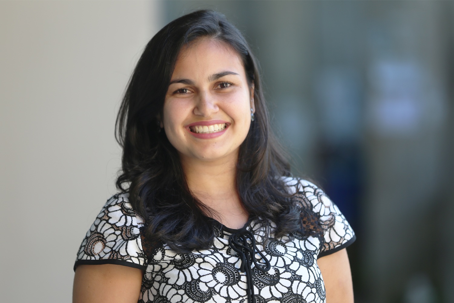 A estudante Livia Caroline participa há três anos do grupo de pesquisa e é uma das participantes do trabalho premiado em 1º lugar na área "Audição e Equilíbrio"
