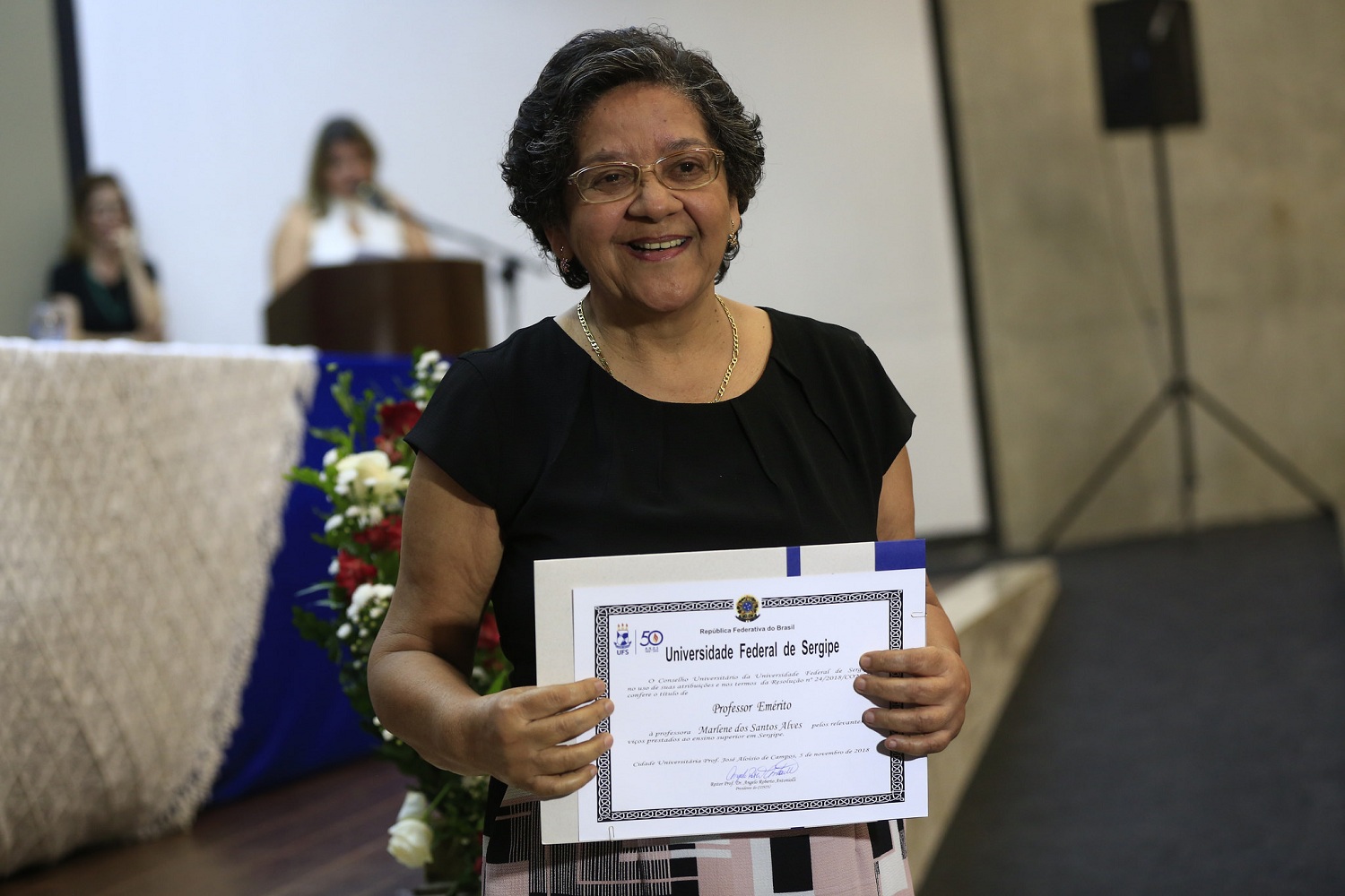 Professor emérito: Marlene dos Santos Alves.