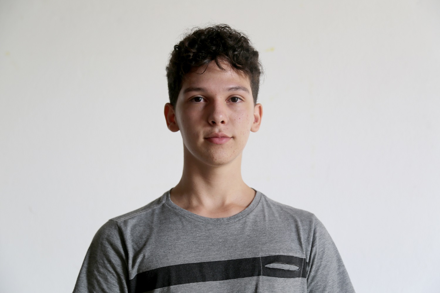 João Vitor, calouro de Arquitetura e Urbanismo, acha que o acolhimento foi bem legal e espera, agora na universidade, participar de muitos projetos de extensão.