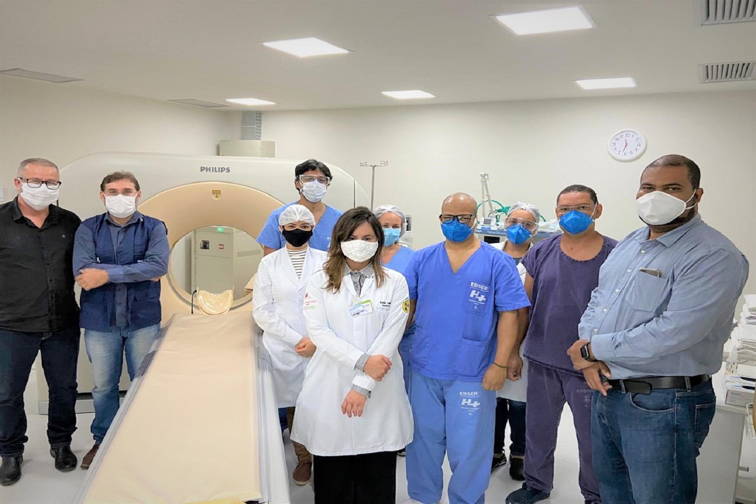 O Tomógrafo multislice de 16 canais do HUL também permite realizar angiotomografias.