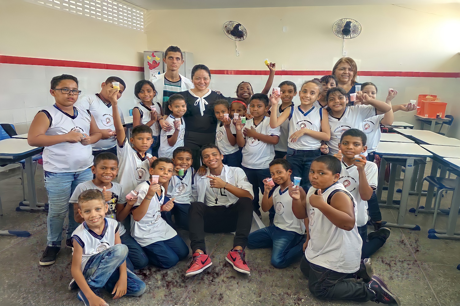 Criado em 2018, projeto intitula-se “Brilho nos olhos: sensibilizar para a vida democrática’’. (fotos: arquivos pessoais)