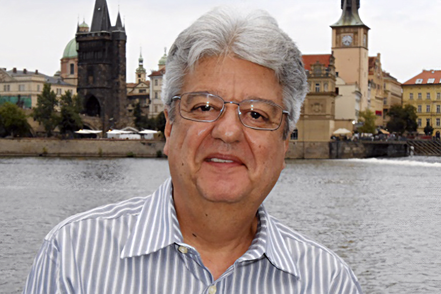 José do Patrocínio Hora Alves é professor aposentado do Departamento de Química. (fotos: Arquivos pessoais)