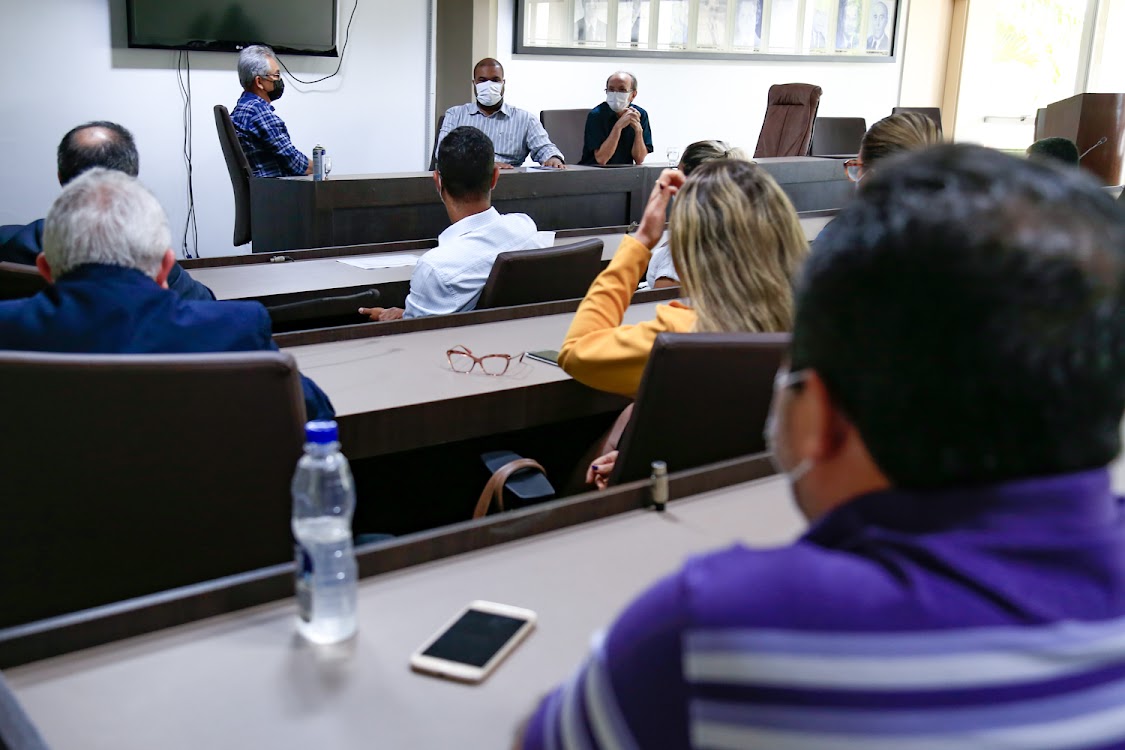 Reunião aconteceu na Sala dos Conselhos Superiores