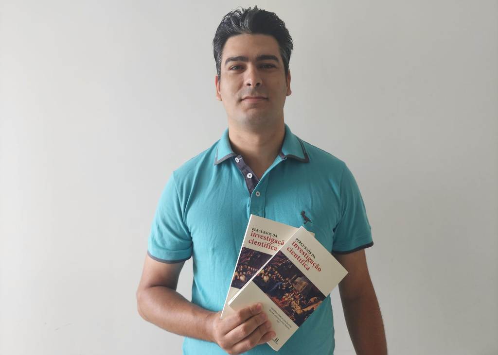 Biólogo Augusto Vinícius Nascimento é um dos 25 autores da coletânea. Foto: Arquivo pessoal
