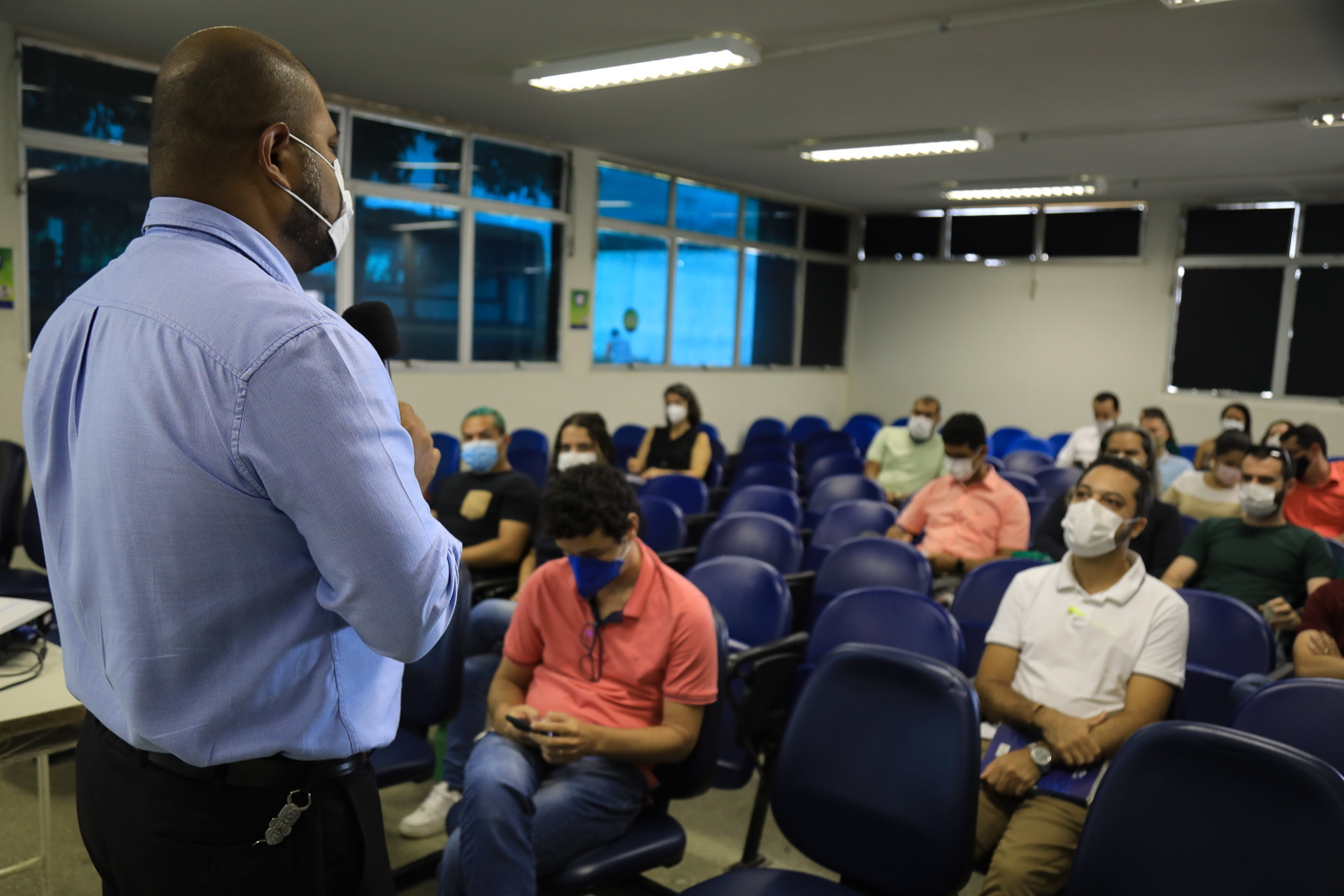 "Para que consigamos manter a qualidade, que é a marca registrada da nossa universidade, do nosso ensino, são os detalhes que vão fazer a diferença, e é por isso que estamos prestando atenção neles", disse o reitor Valter Santana