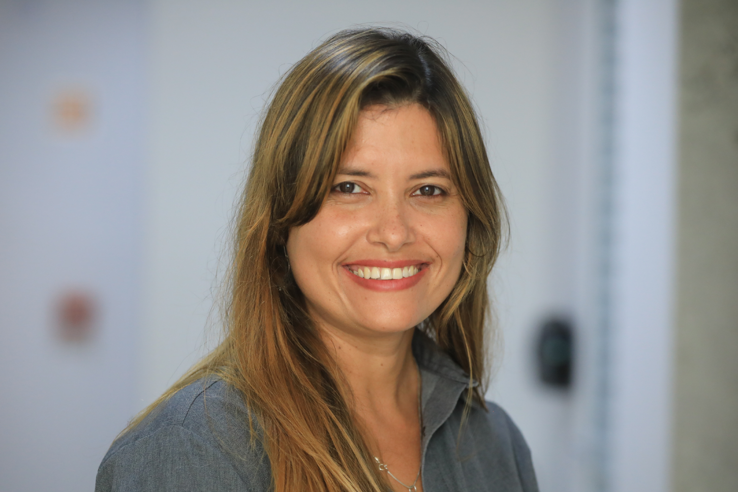 Formada na UFS, a empresária Sara Juliana trabalha com geoprocessamento, utilizando drones para a agricultura de precisão