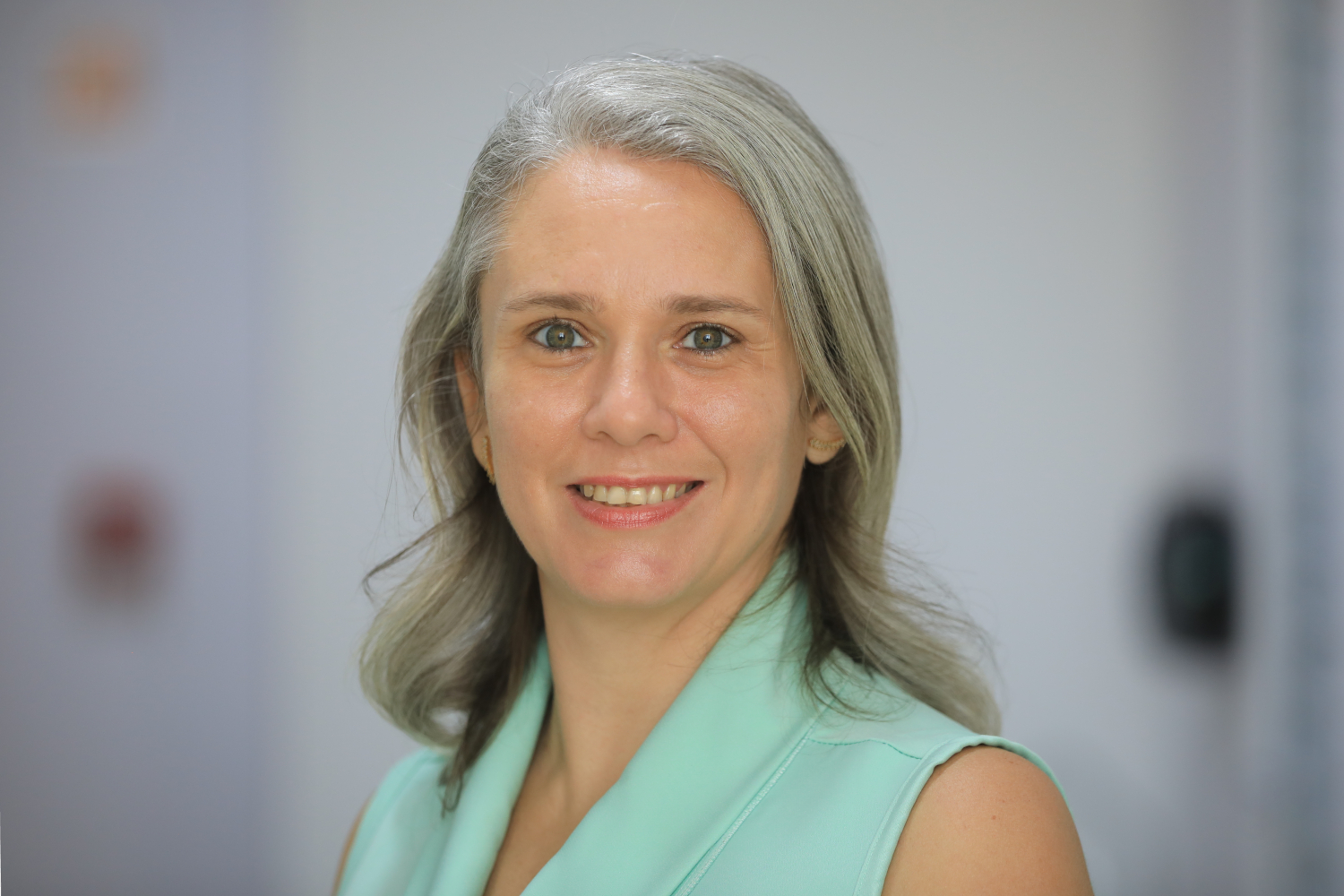 Anny Kelly, diretora do campus, destacou a união de forças para trazer a inovação e o desenvolvimento a todo o Alto Sertão