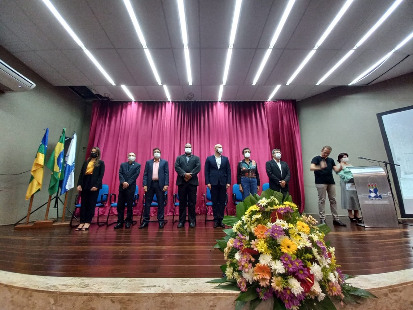 Inaugura o tv 2