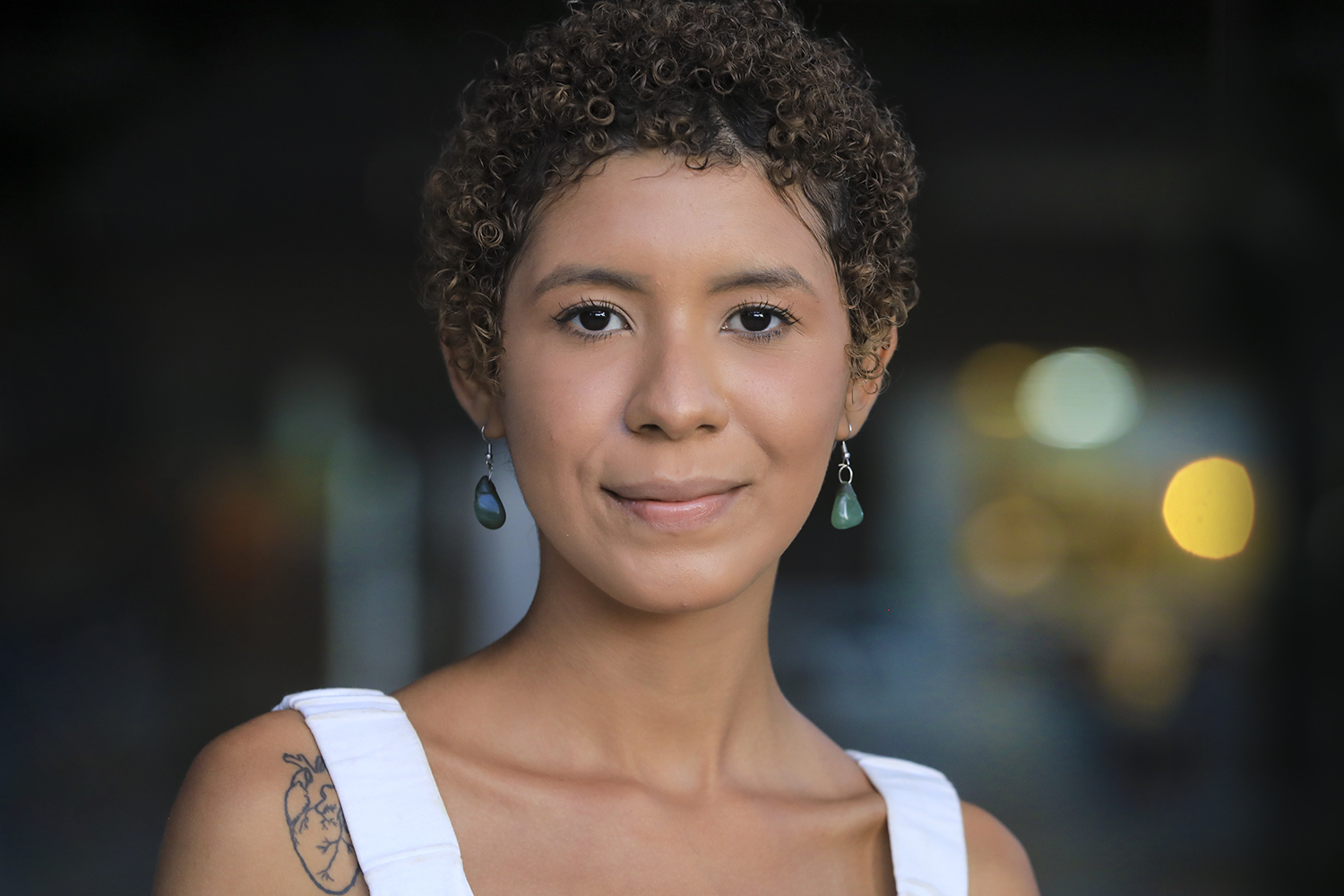 Talita Ribeiro, aluna do curso de teatro