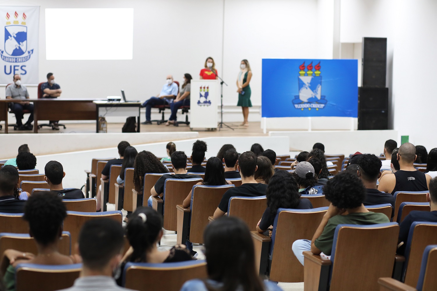 Recepção aos calouros do CCAA. (Foto: Márcio Santana - Ascom UFS)