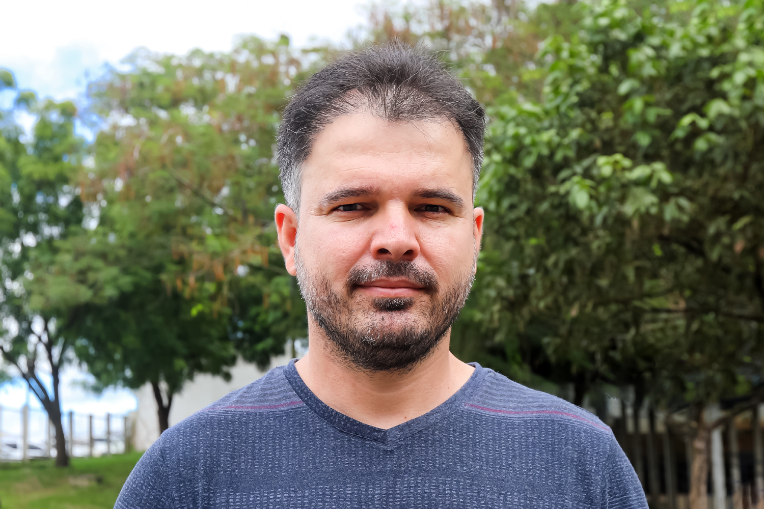 José da Silva Menezes, técnico de laboratório do Departamento de Física (DFCI) e responsável pela equipe