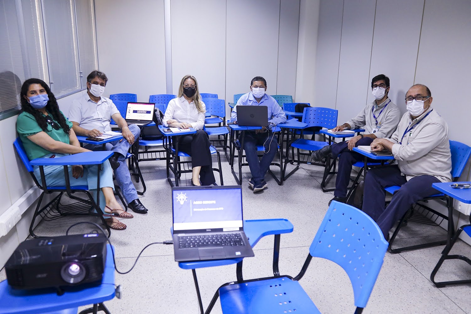 Reunião marca início de pesquisas conjuntas entre pesquisadores da UFS e da Unigel. (Fotos: Adilson Andrade - Ascom UFS)