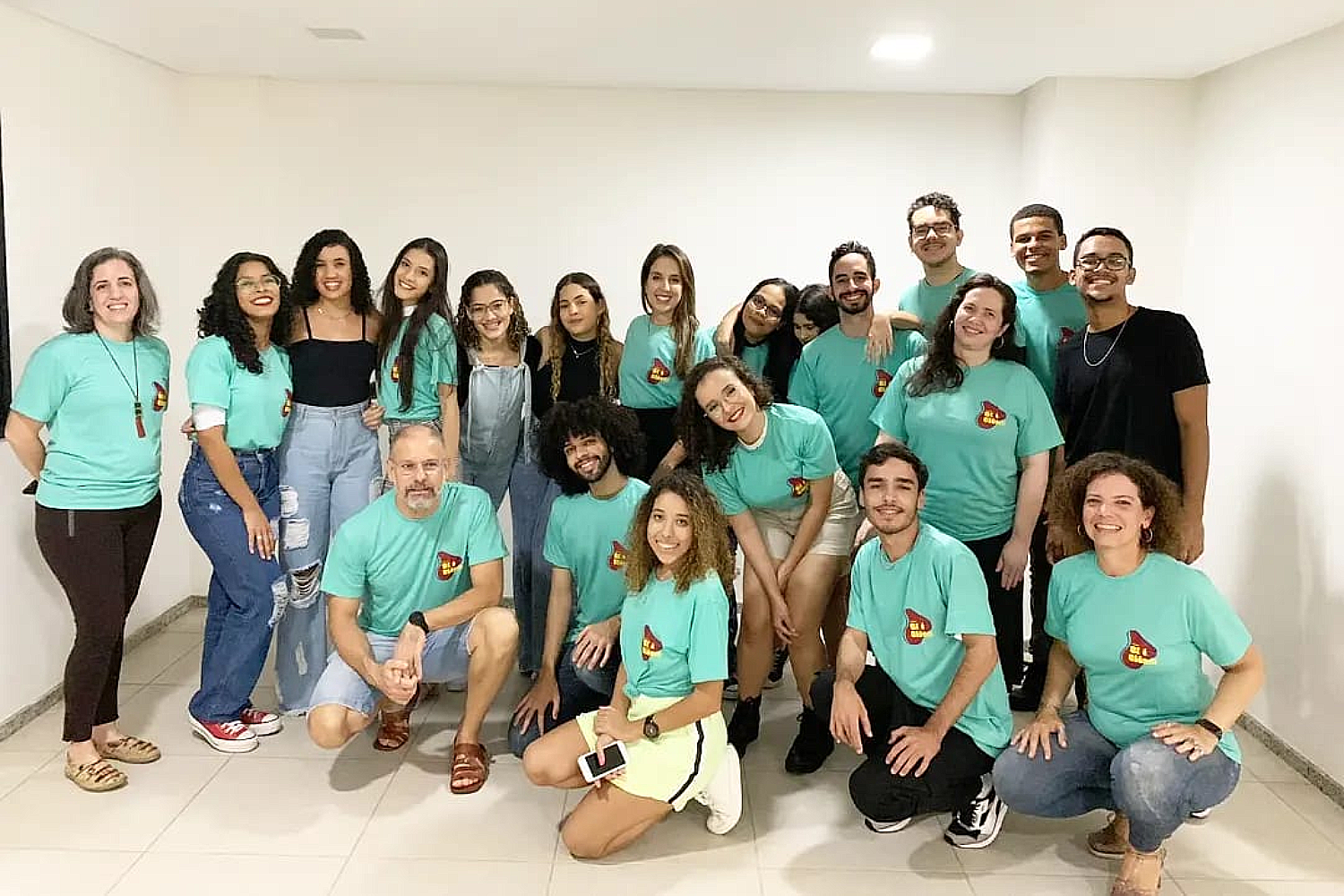 Equipe do Podcast SE é Ciência envolveu docentes de 11 cursos, além de alunos de Jornalismo, Publicidade e Propaganda, e Cinema (Foto: Arquivo pessoal)