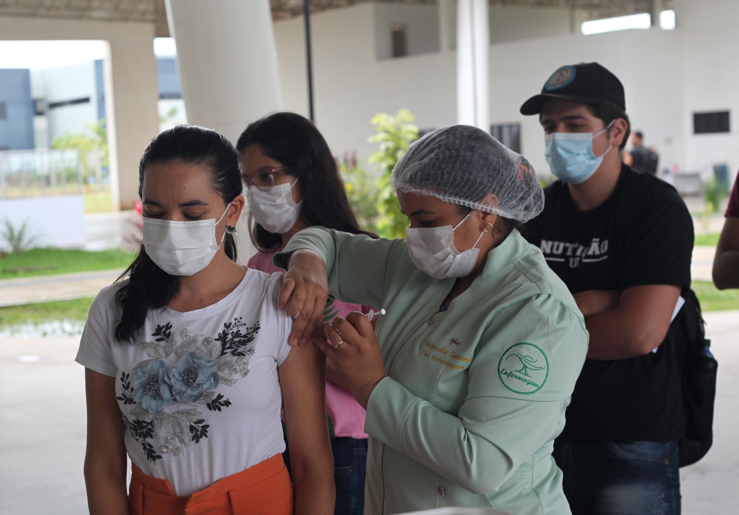 Maria tomou a quarta dose de vacina contra Covid-19