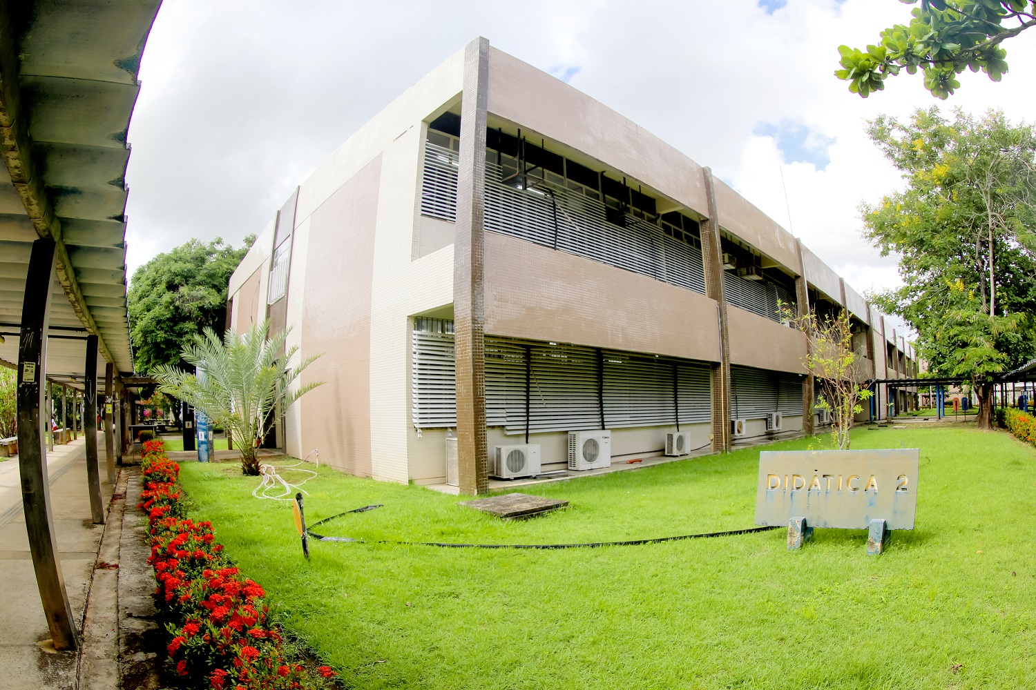 Reparos foram coordenados pela Superintendência de Serviços de Infraestrutura da UFS. (fotos: Schirlene Reis/Ascom UFS)