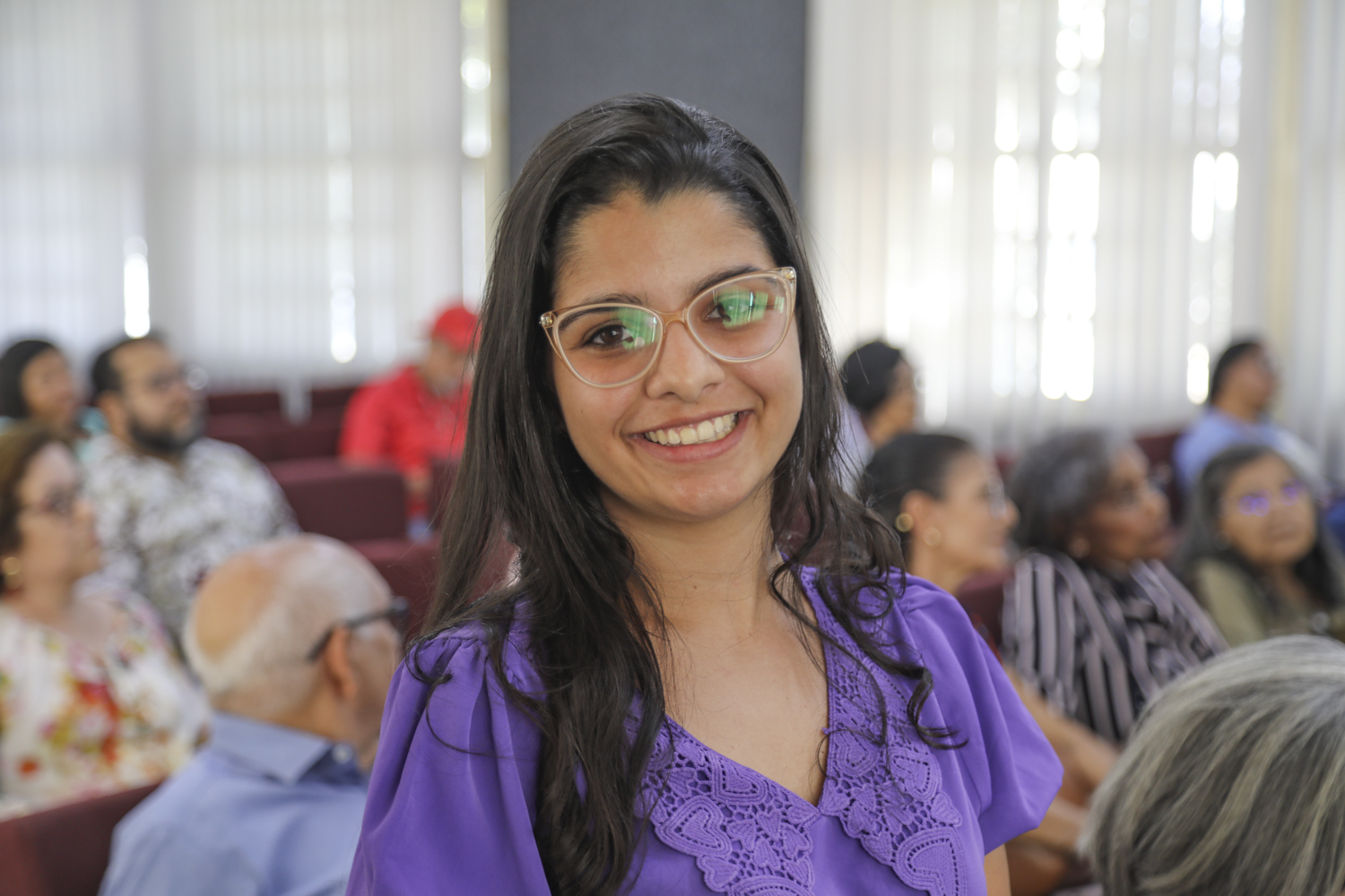 “Ela me inspira muito como itabaianense e educadora”, diz Érica Tavares, pedagoga e professora, presente à conferência.