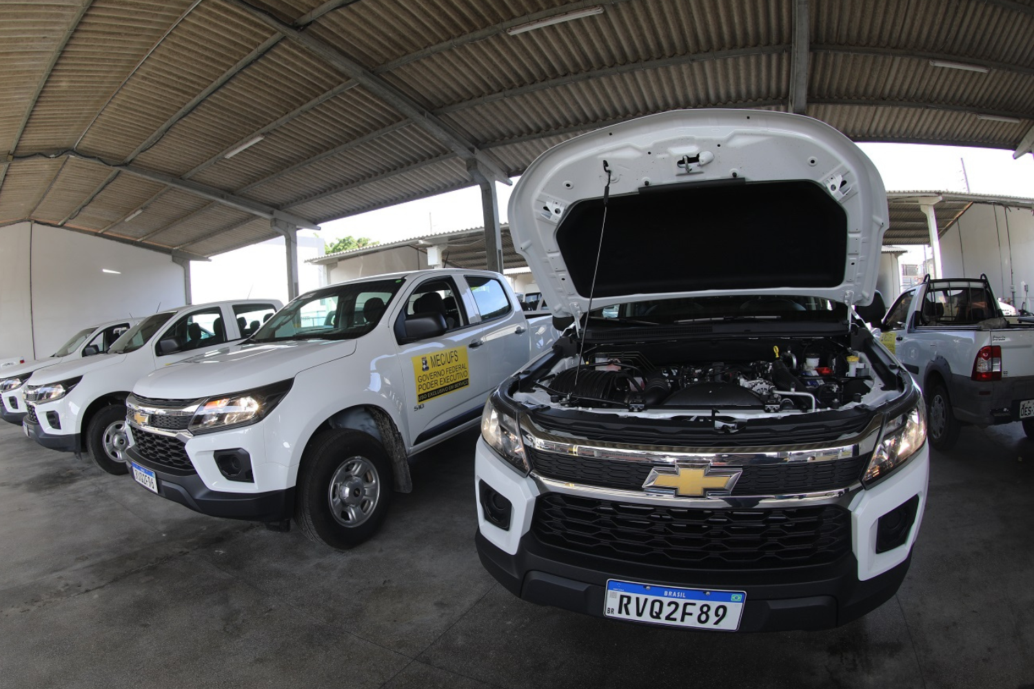 A UFS conta com 18 novos veículos na frota de transportes. (foto: Schirlene Reis/Ascom UFS)