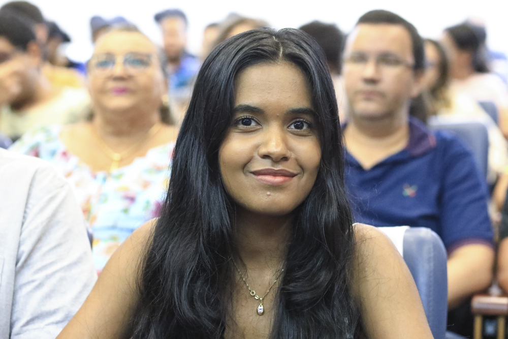 Ana Vitória Barreto é graduanda em Química Industrial. (foto: Adilson Andrade/Ascom UFS)