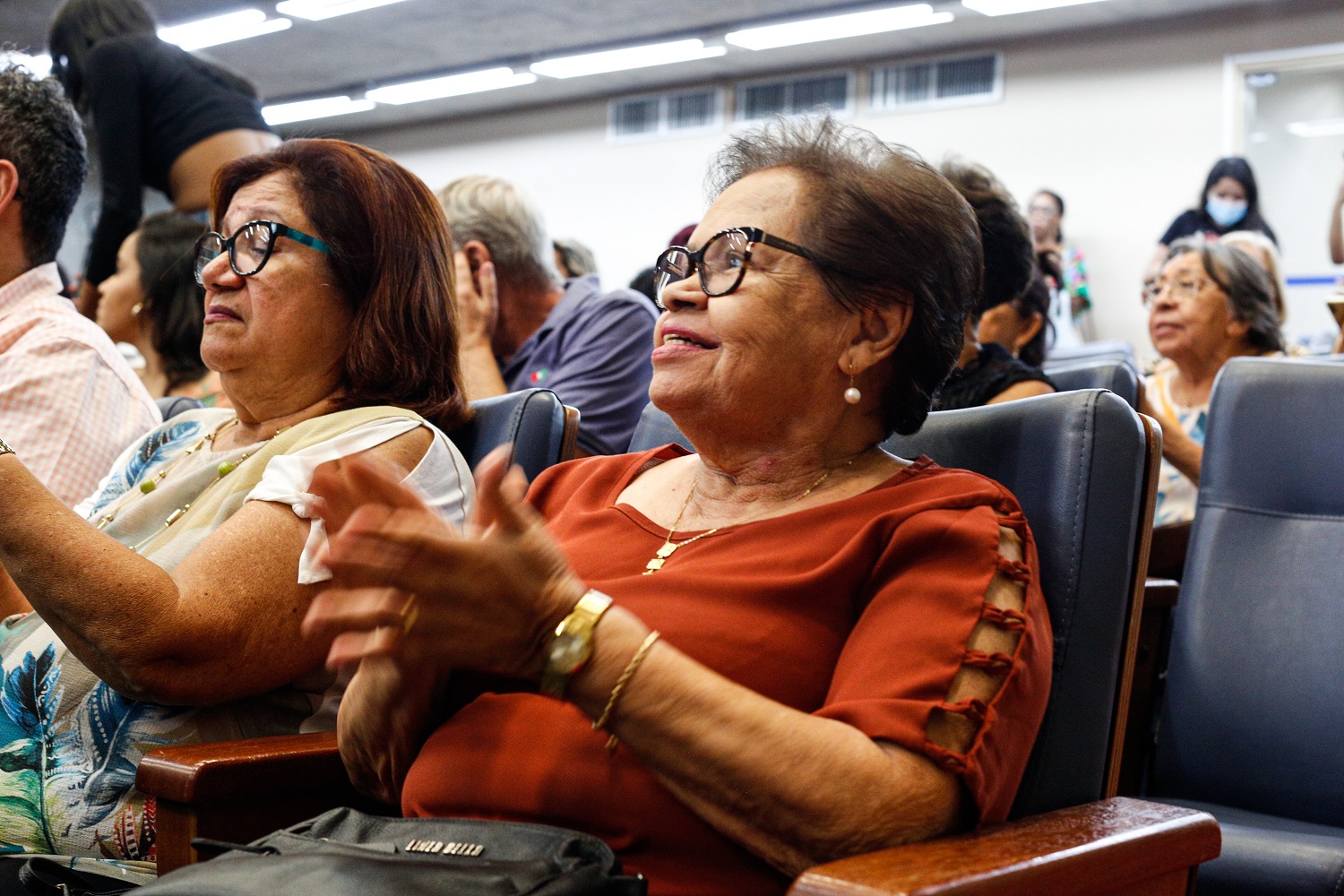 Odimar Dantas foi uma das primeiras funcionárias concursadas a trabalhar no CECH (Foto: Pedro Ramos/Ascom UFS)