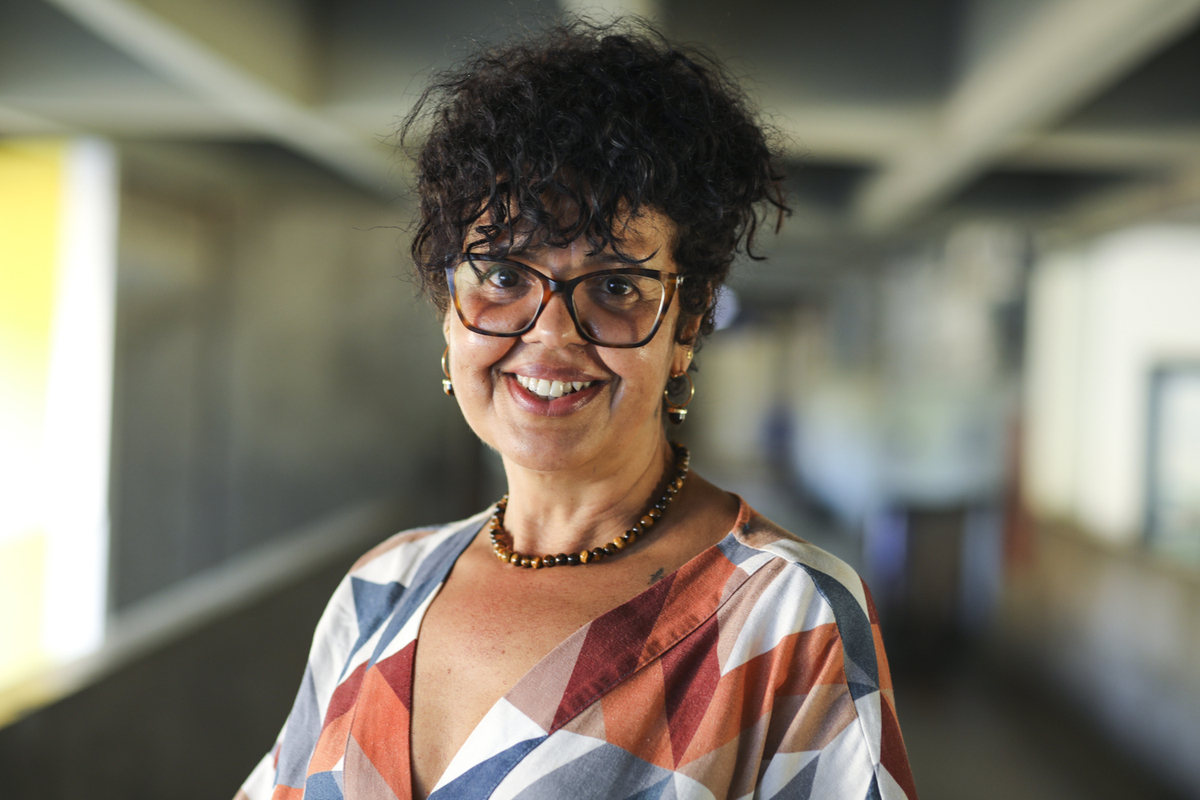 Renata Siqueira, doutora na área de Nutrição e coordenadora de gestão do Cecane em Sergipe (Foto: Adilson Andrade / Ascom UFS)