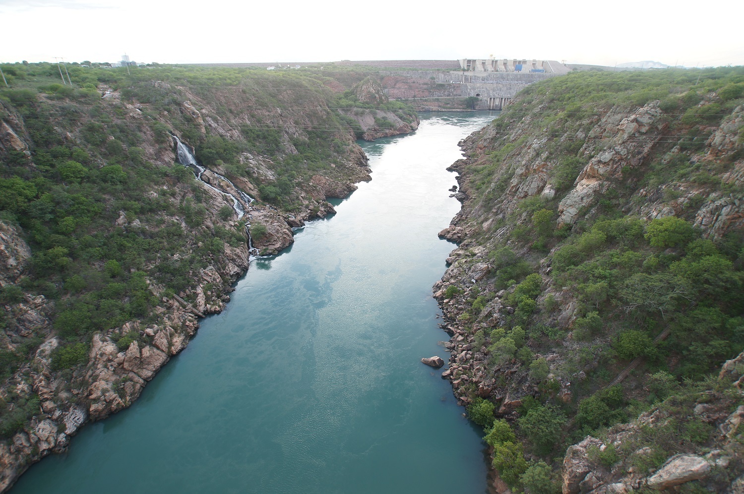 São Francisco; um rio, cuja bacia hidrográfica corresponde a 8% do território nacional. (foto: Adilson Andrade/AscomUFS)