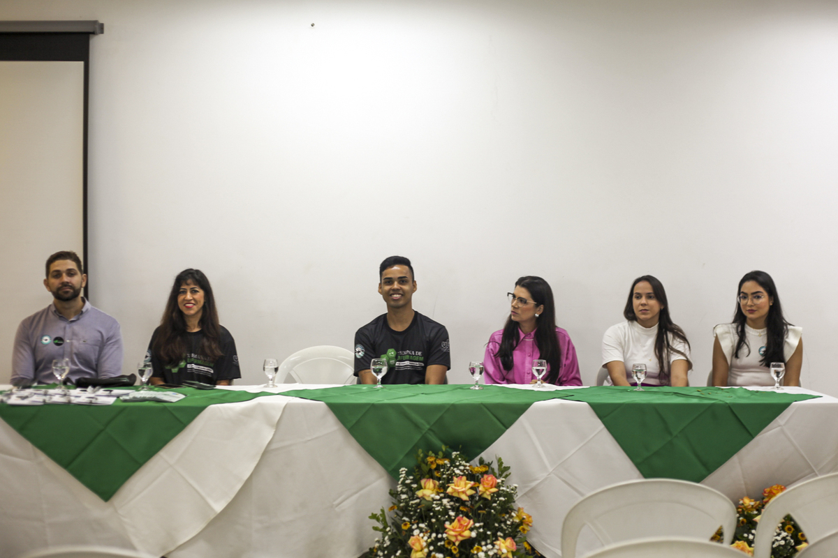 Mesa de abertura foi realizada no Cinema da Vivência. Imagens: Ana Laura Farias/ Campus Lagarto 