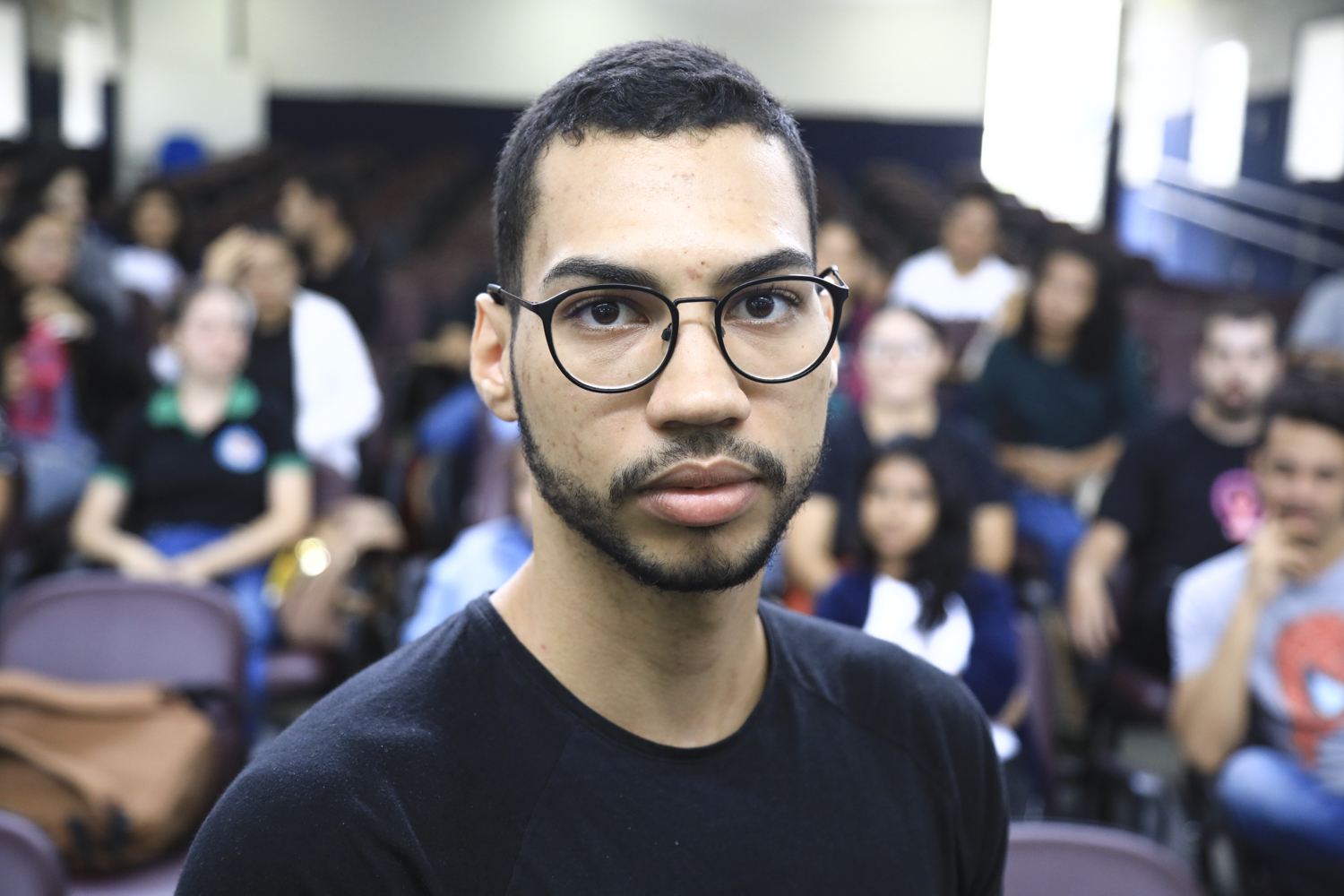 "É um novo mundo. Saí do Ensino Médio há pouco e agora, entrando aqui, é tudo diferente", disse Flávio Felisberto (Foto: Adilson Andrade/AscomUFS)