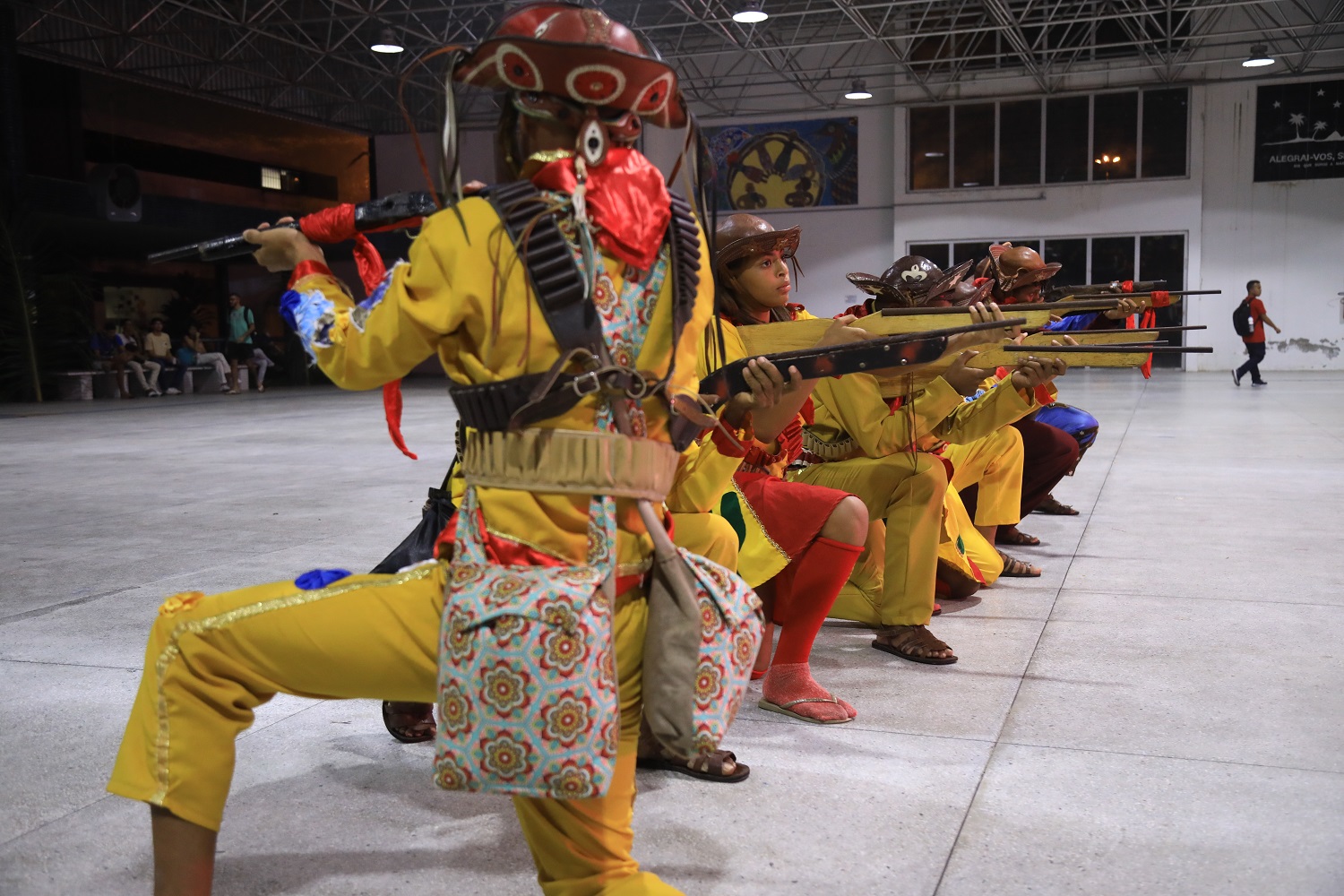 Apresentação do grupo de cangaceiros, Os Cabras de Lampião. (Foto: Adilson Andrade/Ascom UFS)