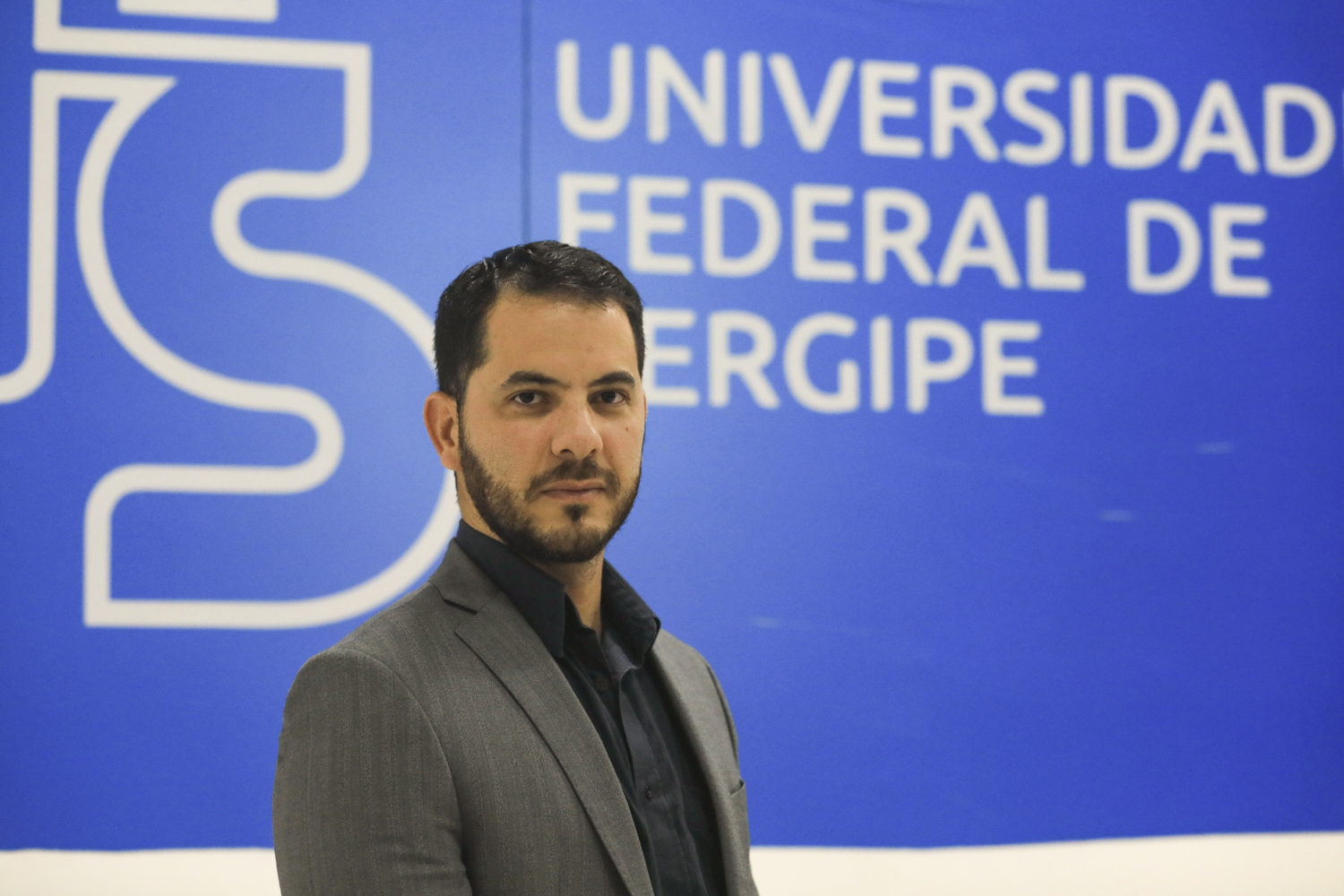 Luiz Carlos Ribeiro é docente do Departamento de Economia da UFS. (foto: Adilson Andrade/Ascom UFS)