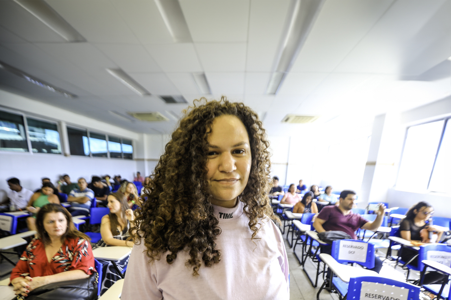 Adriane Oliveira é caloura do curso. (foto: Adilson Andrade/Ascom UFS)