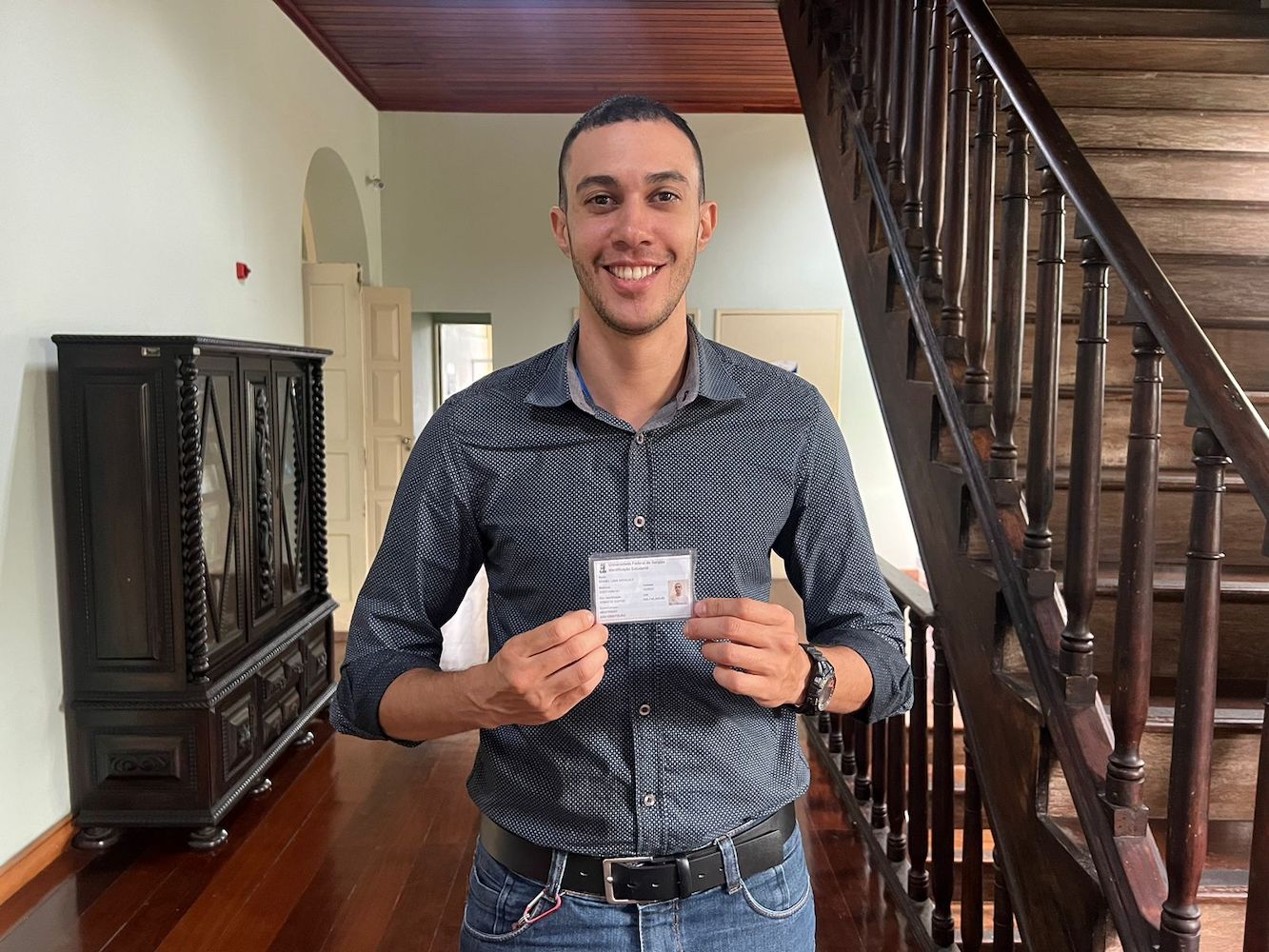 O estudante Daniel Lima Menezes solicitou a inserção do nome social em 2014 e reconhece a importância da portaria para a comunidade transgênero (Foto: Arquivo pessoal)