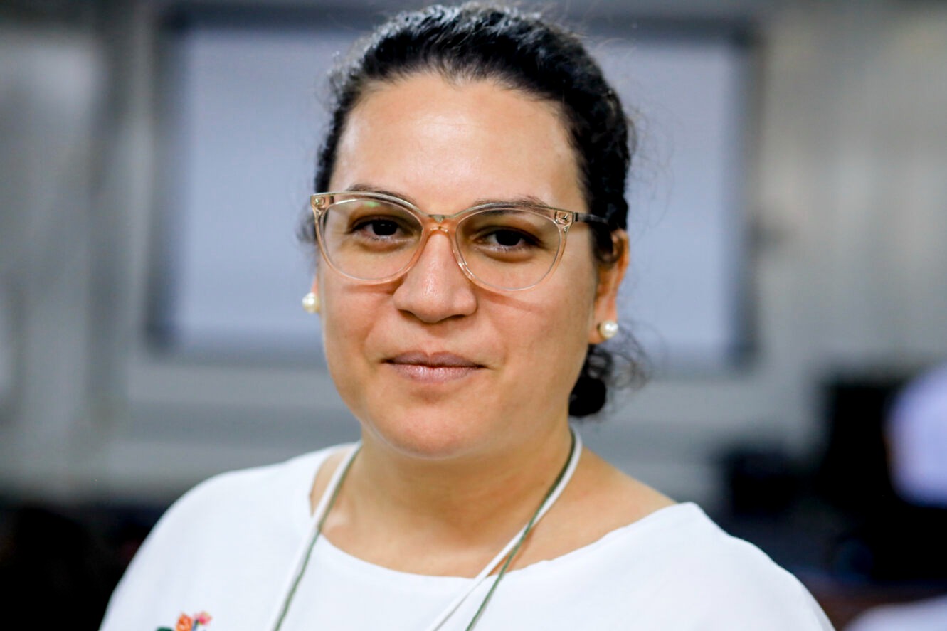 Carolina Olmedo é imigrante paraguaia e doutoranda na UFS. (Foto: Adilson Andrade/Ascom UFS)