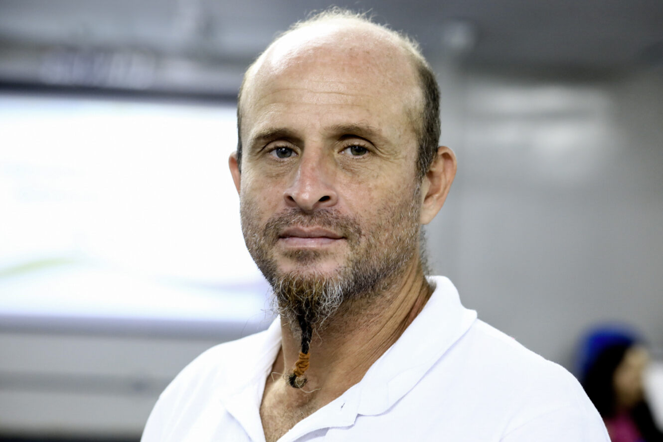 Alejandro Garcez é imigrante colombiano e está em Sergipe desde 2022. (Foto: Adilson Andrade/Ascom UFS)