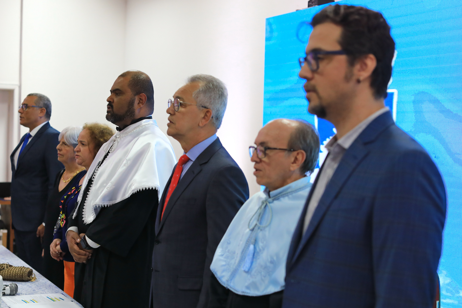 Noite contou com a presença de diversas autoridades. (Foto: Adilson Andrade/AscomUFS)