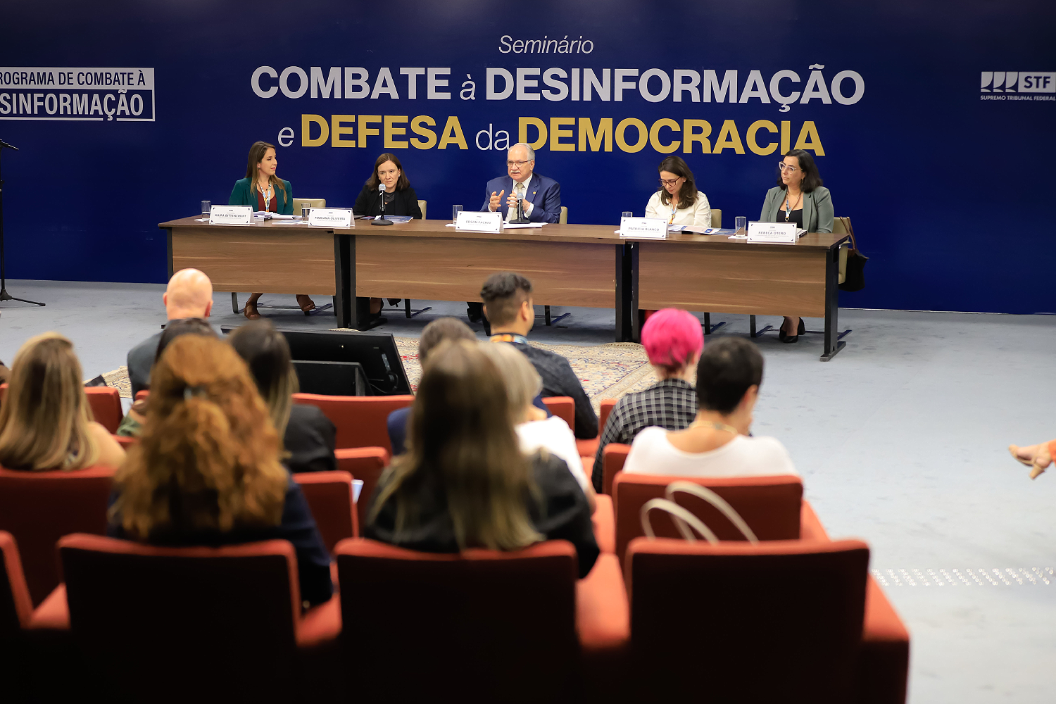Mesa de encerramento do seminário foi presidida pelo ministro Edson Fachin (Foto: Fellipe Sampaio /SCO/STF)