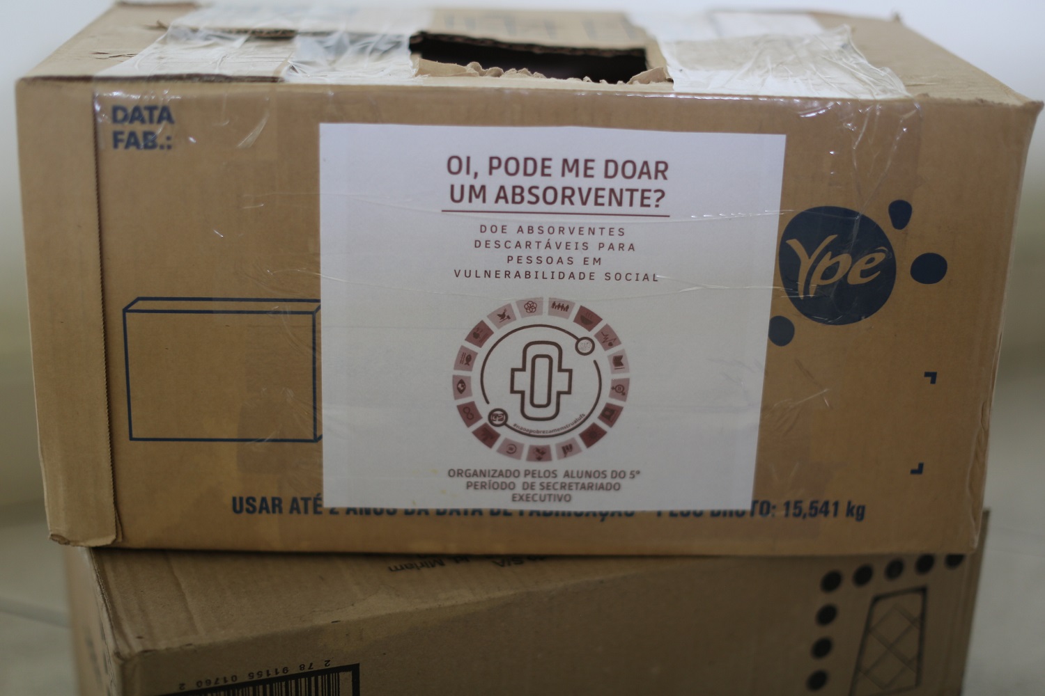 Caixas ficarão disponíveis para arrecadação de absorventes até 09/10. (Foto: Ascom UFS)