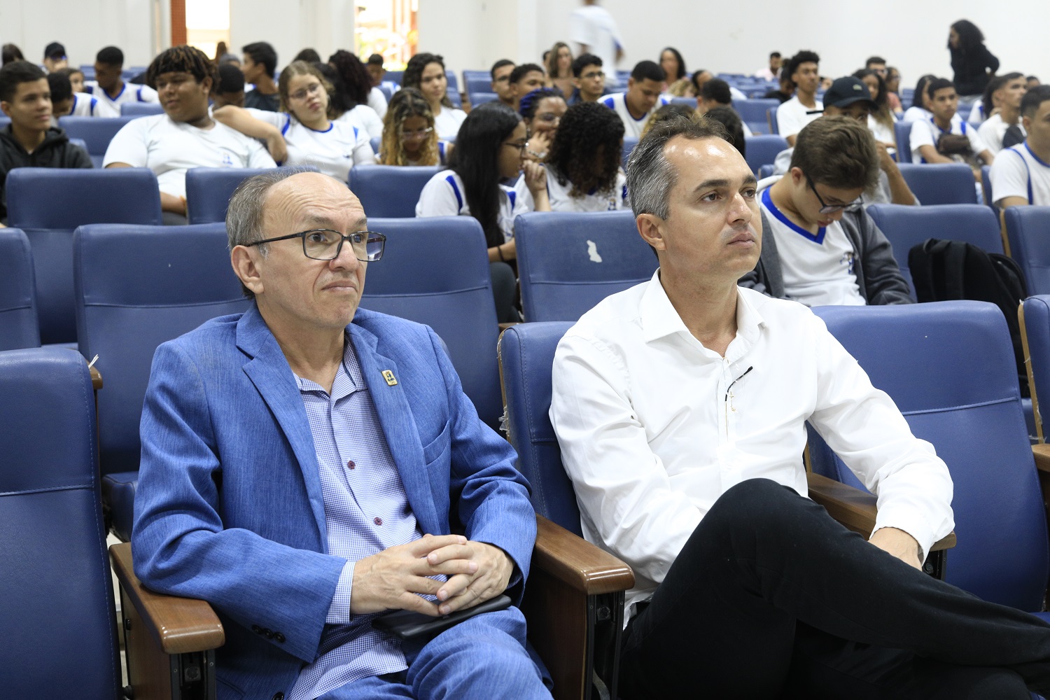Vice-reitor da UFS (esq.), Rosalvo Ferreira, e diretor do Codap, Carlos Alberto Barreto. (foto: Adilson Andrade/Ascom UFS)