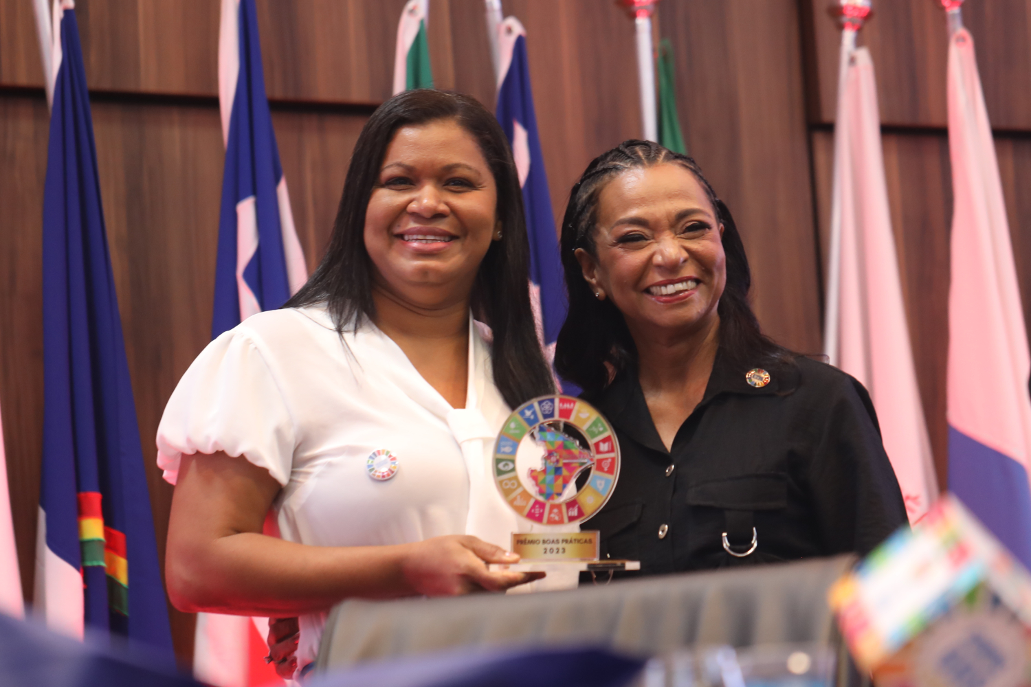 Maria Costa (esq.), representando a Agitte, e Sandra Sena, coordenadora estadual do Movimento Nacional ODS Sergipe