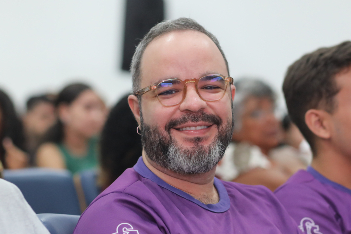 Paulo Boa Sorte é professor do Departamento de Letras Estrangeiras da UFS. (foto: Schirlene Reis/Ascom UFS)