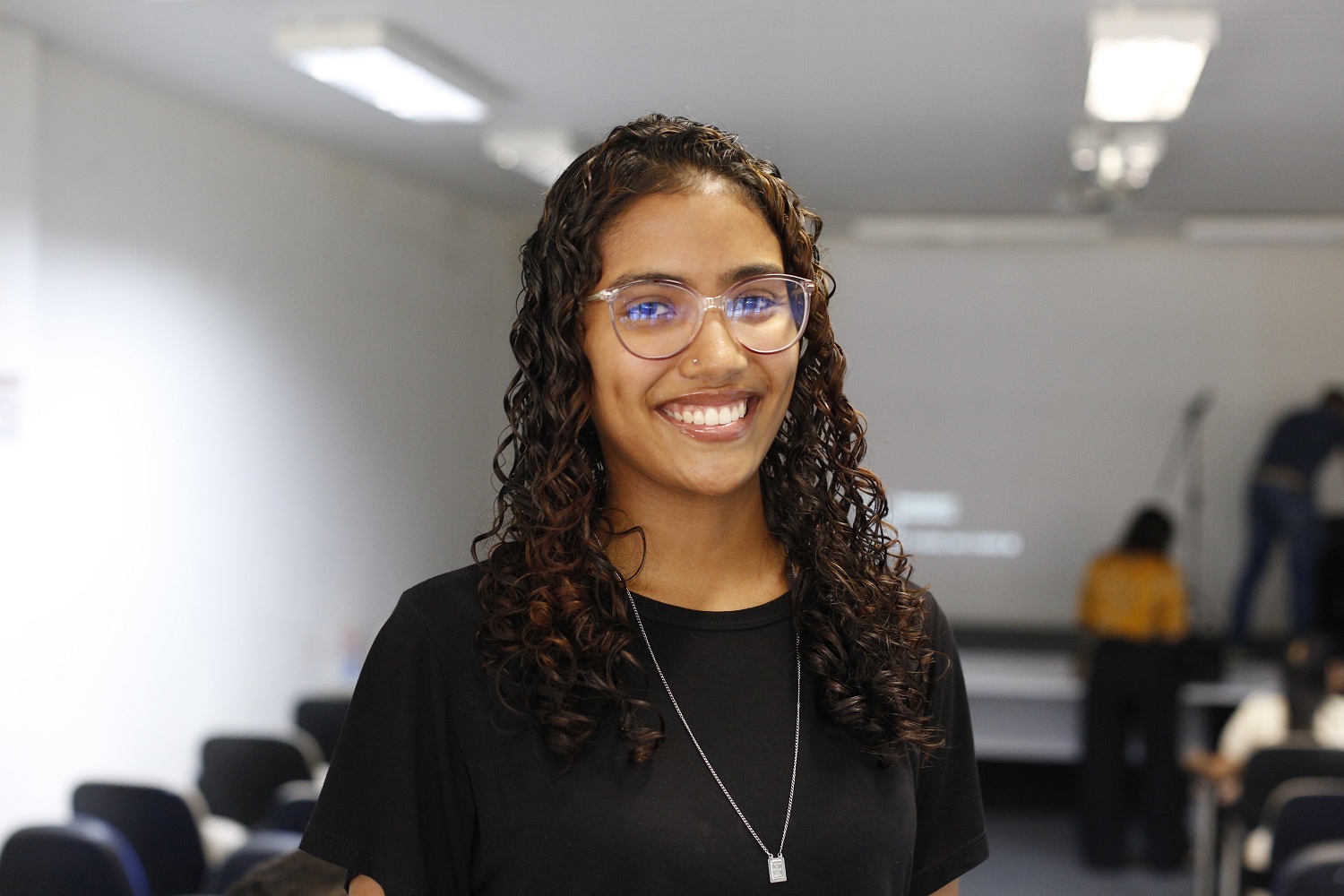 Paloma Motta é aluna do curso de Matemática. (foto: Pedro Ramos/Ascom UFS)