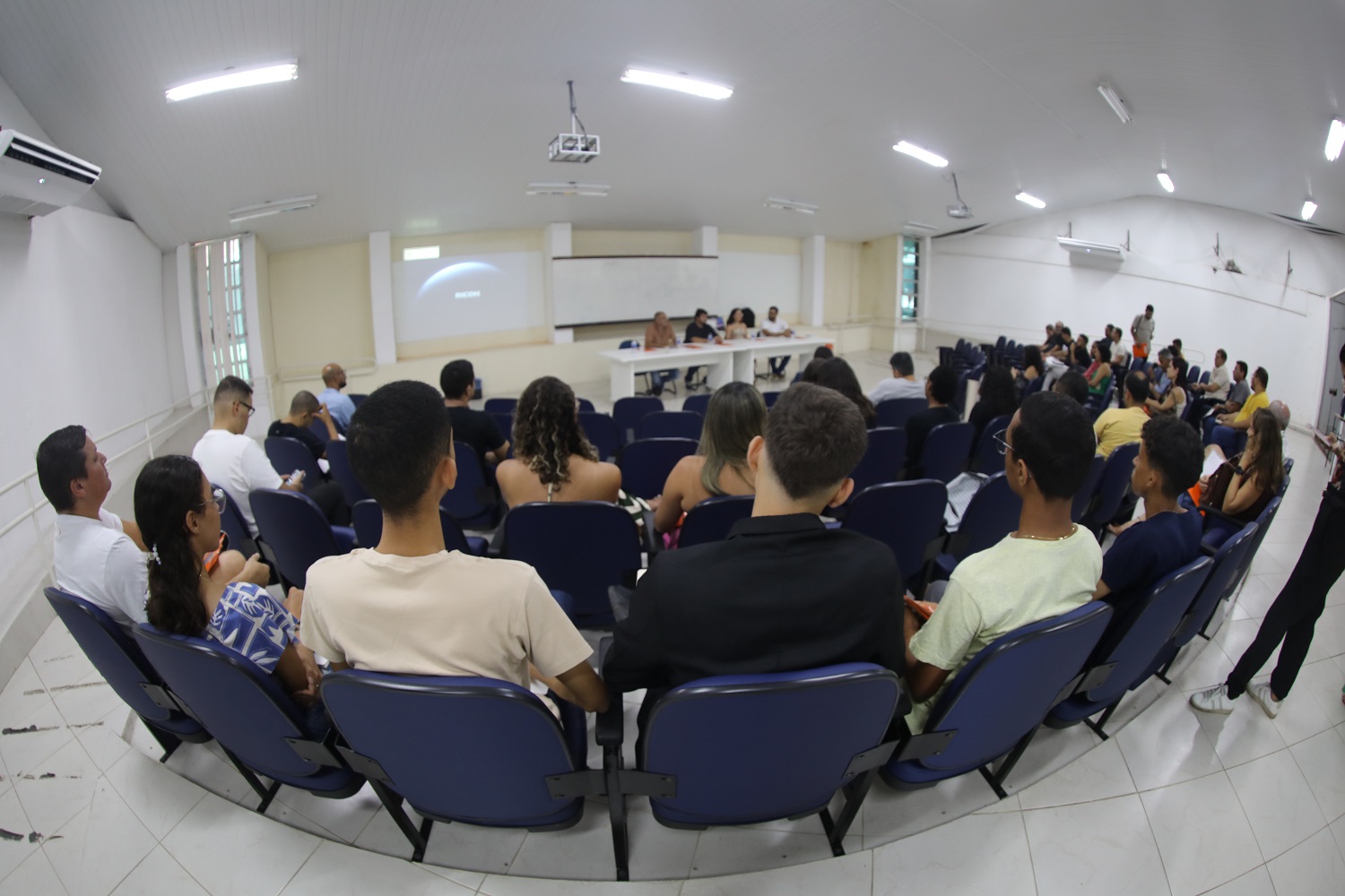1º Encontro Sergipano do Profmat aconteceu no auditório do CCET. (Foto: Schirlene Reis/Ascom UFS)