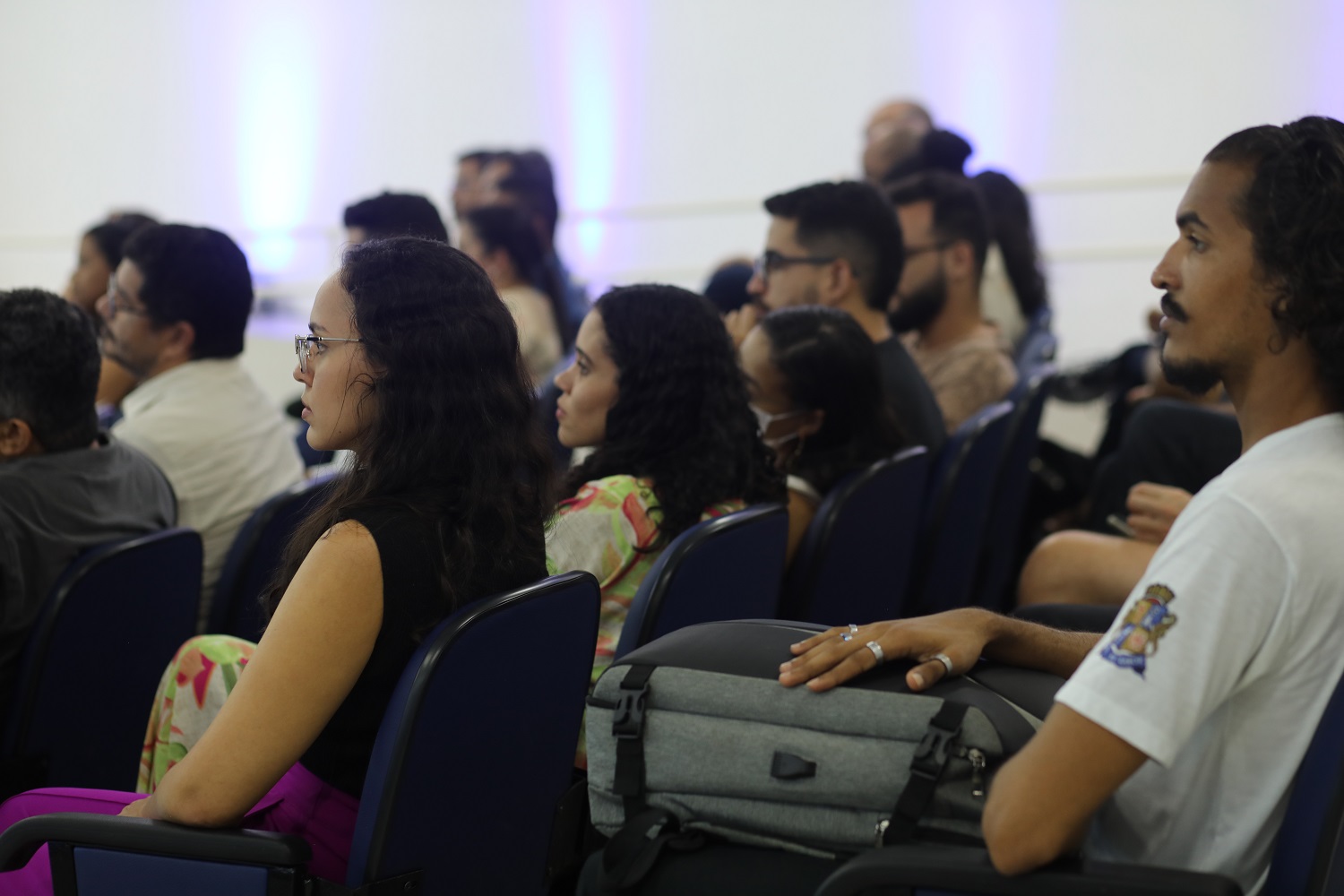 Evento contou com a presença de servidores aposentados e comunidade acadêmica. (Foto: Janaína Cavalcante/Ascom UFS)