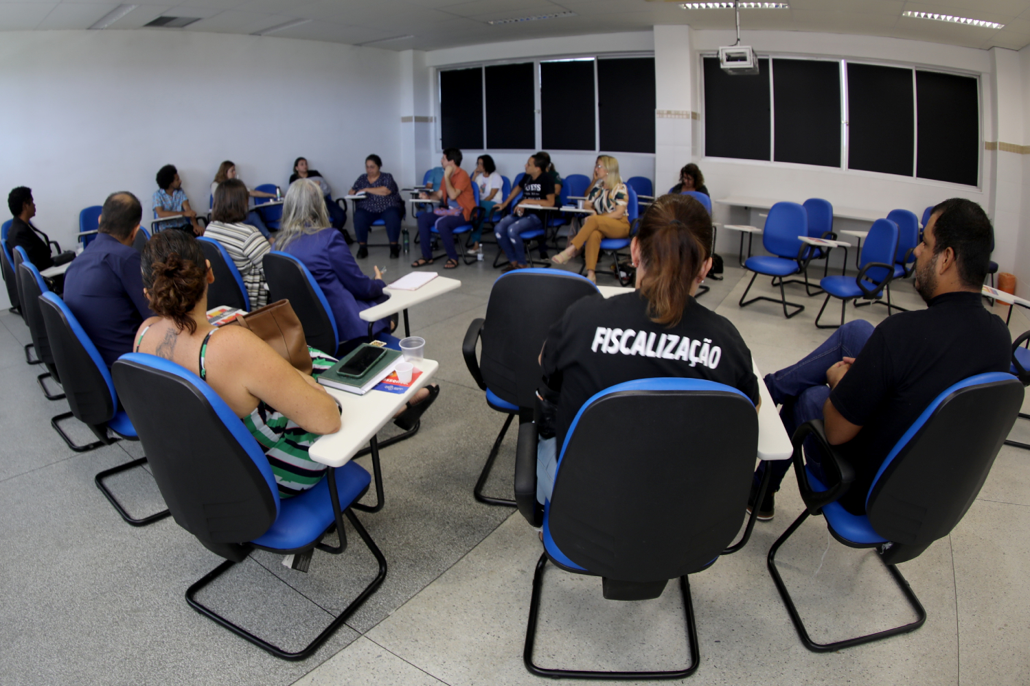 Objetivo da reunião foi promover a integração entre grupos que lutam pela causa animal. (foto: Schirlene Reis/Ascom UFS)